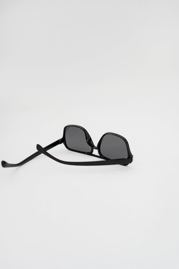 Black Aviators Sunglasses