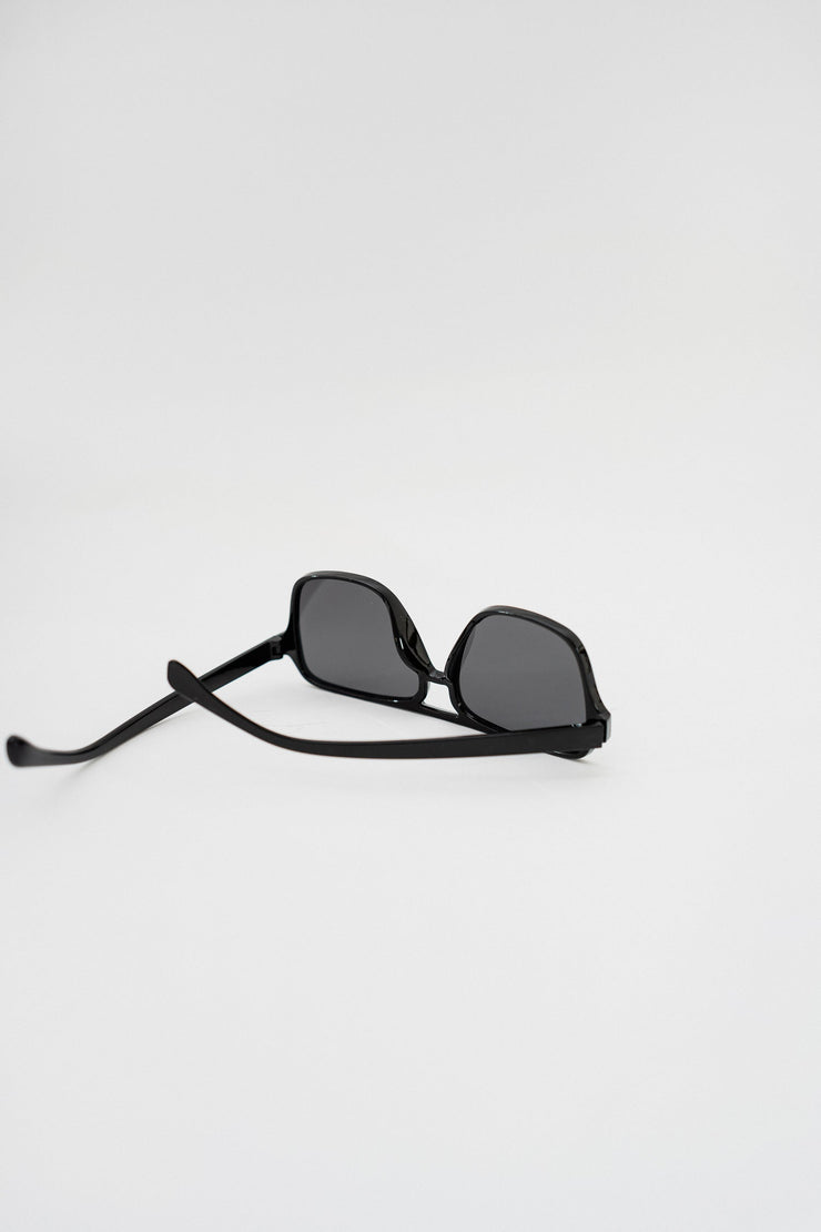 Black Aviators Sunglasses