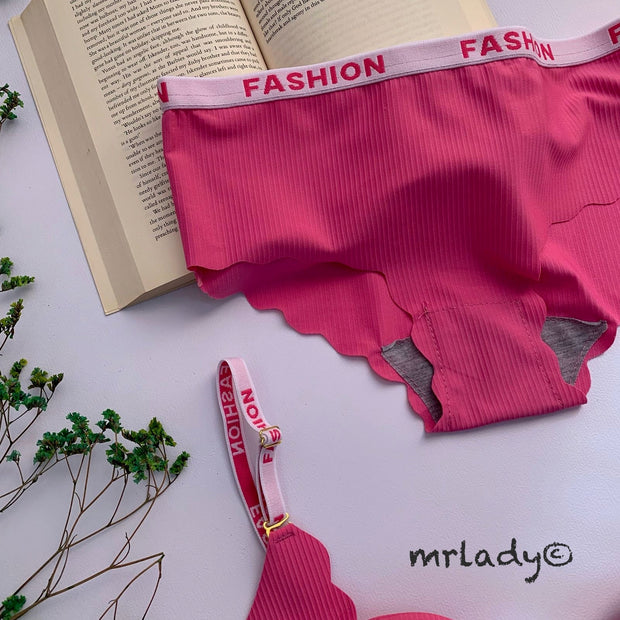 FLARE FASHION LIGHT PUSH UP BRA SET