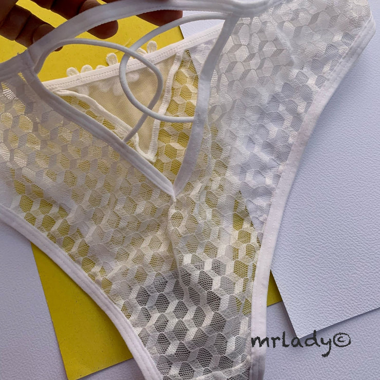 MOST PREMIUM FRONT OPEN FLORAL NET BRA SET