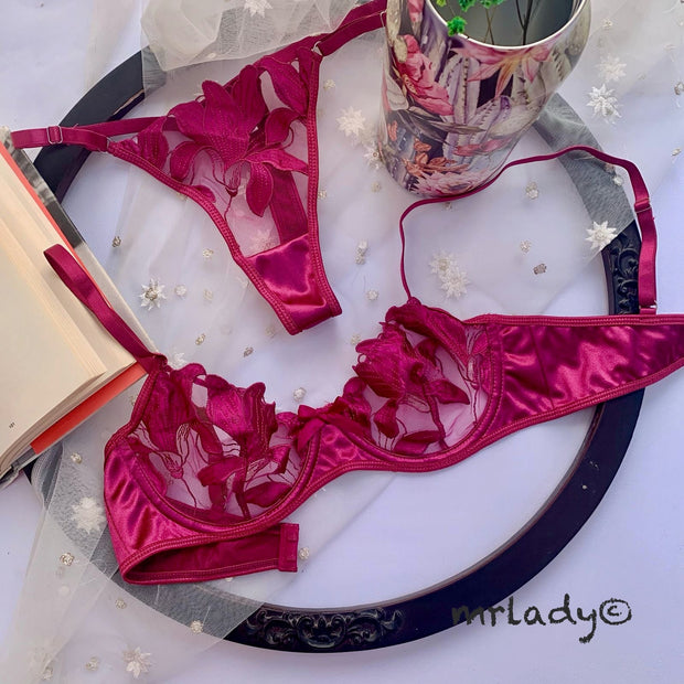 CLASSY NET PETAL BRA SET