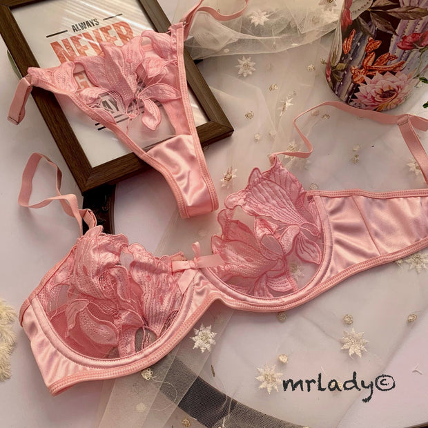 CLASSY NET PETAL BRA SET