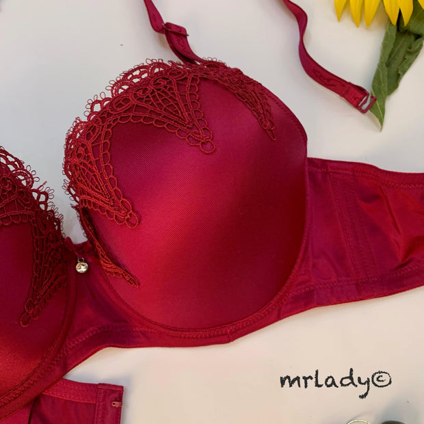 SILK SOFT LIGHT PADDED BRA