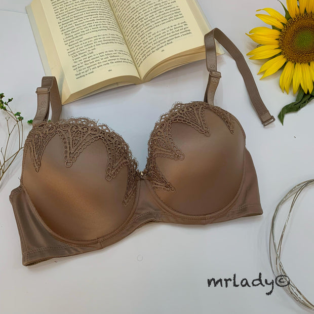 SILK SOFT LIGHT PADDED BRA