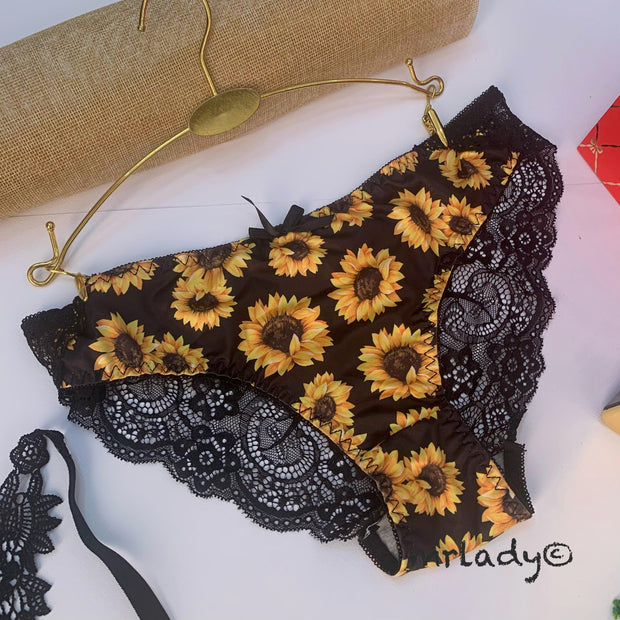 FRONT OPEN BUTTERFLY BRA SET