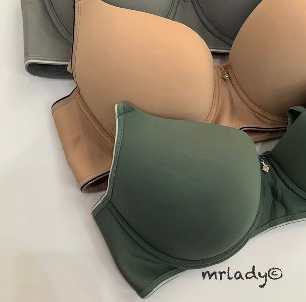 PLUS SIZE THIN PAD BRA