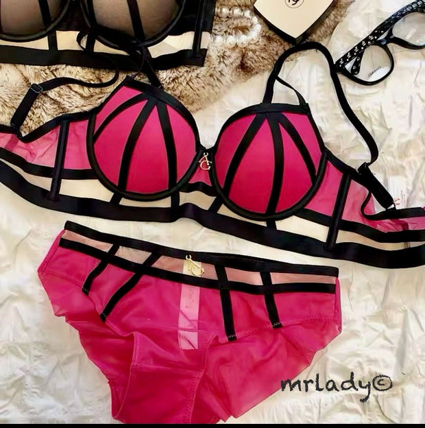 TULIP PUSH UP PAD BRA SET